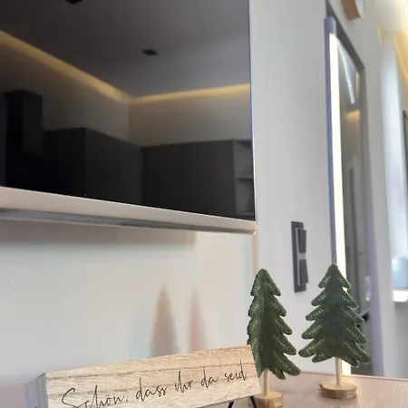 Altstadtdomizil Zur Promenade Mit Balkon Und Klimaanlage