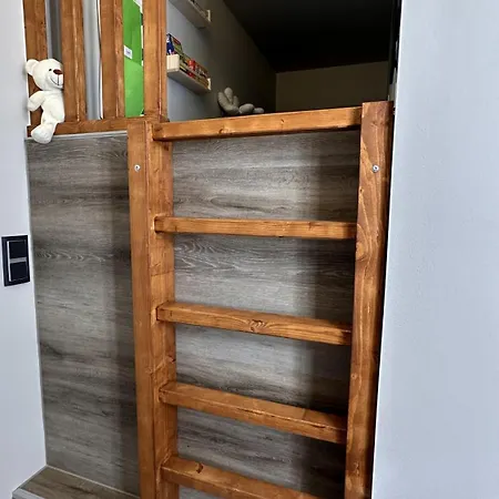 Altstadtdomizil Zur Promenade Mit Balkon Und Klimaanlage